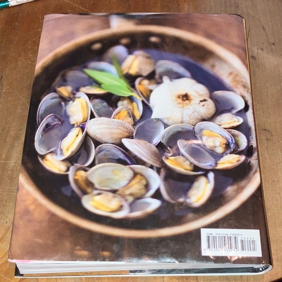 Spain: Mario Batali & Gwyneth Paltrow A Culinary Road Trip Book - Picture 3 of 16